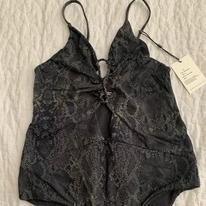 Acacia Maya Sage Python